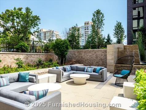 Signature at Reston Town Center - Hi-Rise - 11850 Freedom Drive, Reston, VA  20190 - LG - 8176675