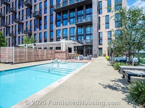 Signature at Reston Town Center - Hi-Rise - 11850 Freedom Drive, Reston, VA  20190 - LG - 8176705