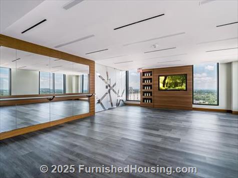 Signature at Reston Town Center - Hi-Rise - 11850 Freedom Drive, Reston, VA  20190 - LG - 8176715