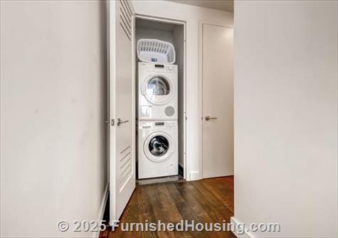 Sky - Hi-Rise - 605 West 42nd Street, New York, NY  10036 - LG - 4350665