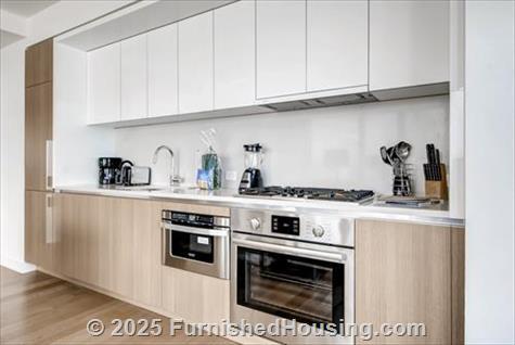 Sky - Hi-Rise - 605 West 42nd Street, New York, NY  10036 - LG - 8558778
