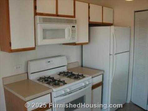 Skyridge Club Apartments -  - 1395 Skyridge Drive, Crystal Lake, IL  60014 - LG - 73533