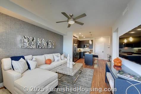 Sola at Pacific Highlands Ranch - Mid-Rise - 13385 Highlands Pl, San Diego, CA  92130 - LG - 8469955