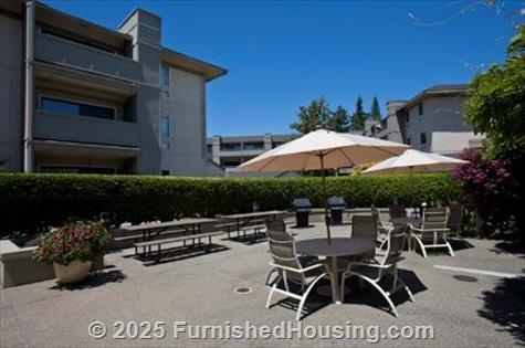 Springwood Apartments - Low-Rise - 2220 Homestead Court, Los Altos, CA  94024 - LG - 4530403