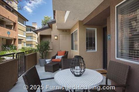 St. Moritz - Townhouse - 23411 Summerfield, Aliso Viejo, CA  92656 - LG - 7355785