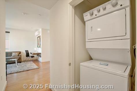 Station Park Green - Mid-Rise - 410 Station Park Circle, San Mateo, CA  94402 - LG - 8180535