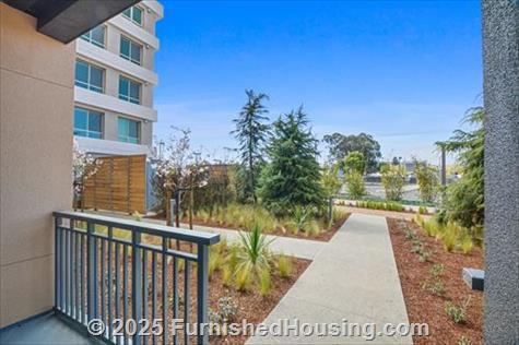 Station Park Green - Mid-Rise - 410 Station Park Circle, San Mateo, CA  94402 - LG - 8180701