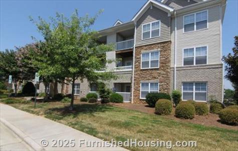 Stratford at Hillcrest Towne Center -  - 2454 Hillcrest Center Circle, Winston-Salem, NC  27103 - LG - 4499176