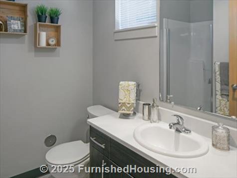 Tennyson at Crescent Village -  - 2975 Longfellow Avenue, Eugene, OR  97408 - LG - 4899521