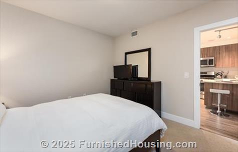 The Bartlett - Hi-Rise - 520 12th Street South, Arlington, VA  22202 - LG - 6665015