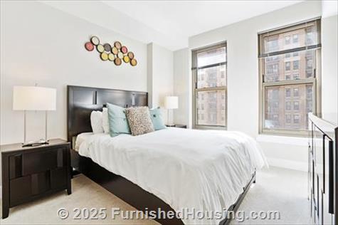 The Bartlett - Hi-Rise - 520 12th Street South, Arlington, VA  22202 - LG - 7653283