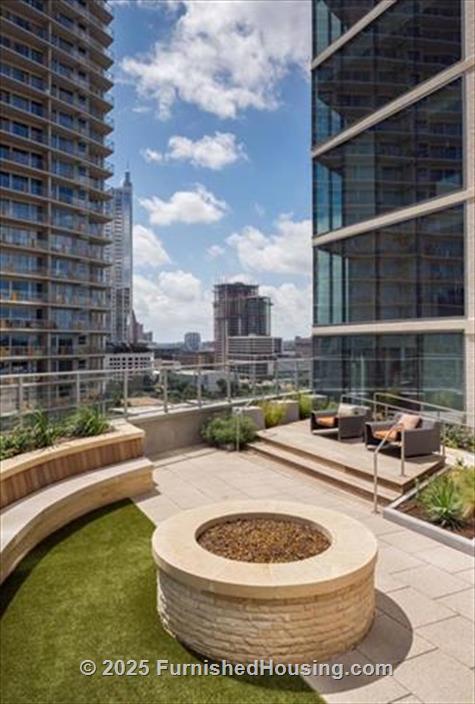 The Bowie - Hi-Rise - 311 Bowie Street, Austin, TX  78703 - LG - 5814707