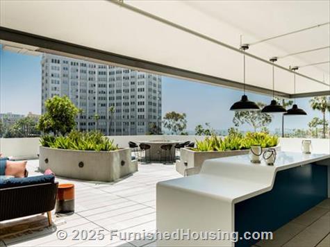 The Current - Hi-Rise - 707 East Ocean Boulevard, Long Beach, CA  90802 - LG - 4561170