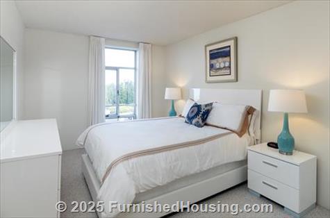 The Gateway - Hi-Rise - 405 Davis Court, San Francisco, CA  94111 - LG - 4589836
