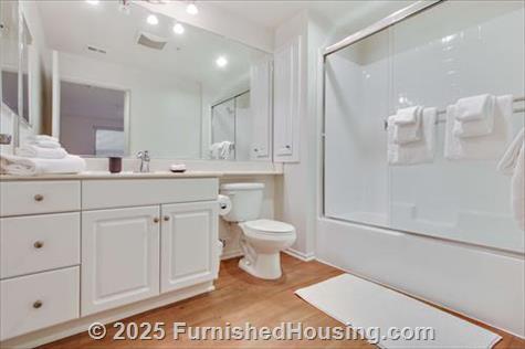 The Glendon - Garden-Apt - 1001 Tiverton Avenue, Los Angeles, CA  90024 - LG - 4912259