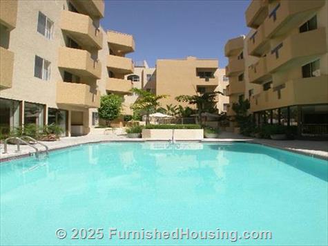 The Grand -  - 4735 Sepulveda Boulevard, Sherman Oaks, CA  91403 - LG - 4885783