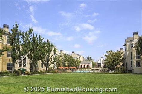 The Hamptons in Cupertino - Low-Rise - 19500 Pruneridge Avenue, Cupertino, CA  95014 - LG - 6487822
