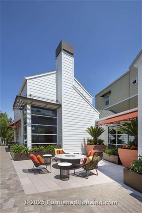 The Hamptons in Cupertino - Low-Rise - 19500 Pruneridge Avenue, Cupertino, CA  95014 - LG - 6487825