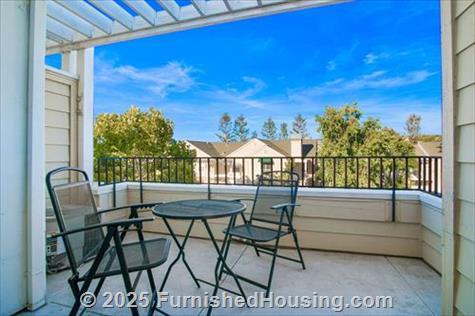 The Hamptons in Cupertino - Low-Rise - 19500 Pruneridge Avenue, Cupertino, CA  95014 - LG - 6487841