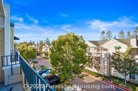The Hamptons in Cupertino - Low-Rise - 19500 Pruneridge Avenue, Cupertino, CA  95014 - LG - 6487842
