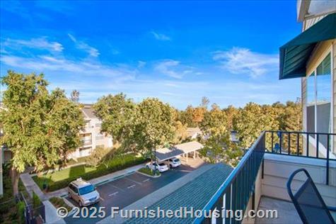 The Hamptons in Cupertino - Low-Rise - 19500 Pruneridge Avenue, Cupertino, CA  95014 - LG - 6487843
