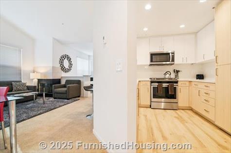 The Hamptons in Cupertino - Low-Rise - 19500 Pruneridge Avenue, Cupertino, CA  95014 - LG - 6487844