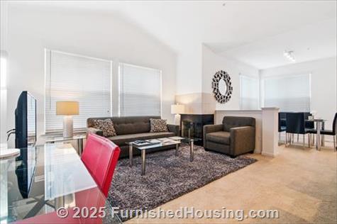 The Hamptons in Cupertino - Low-Rise - 19500 Pruneridge Avenue, Cupertino, CA  95014 - LG - 6487847