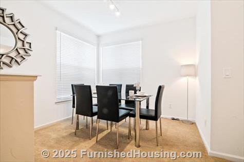 The Hamptons in Cupertino - Low-Rise - 19500 Pruneridge Avenue, Cupertino, CA  95014 - LG - 6487852
