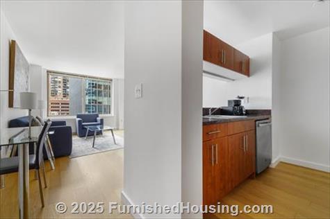 The Marc - Hi-Rise - 260 West 54th Street, New York, NY  10019 - LG - 8742973