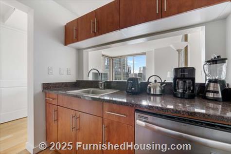 The Marc - Hi-Rise - 260 West 54th Street, New York, NY  10019 - LG - 8742998