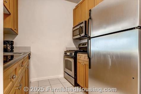 The Pearl - Hi-Rise - 400 East 66th Street, New York, NY  10065 - LG - 6502189