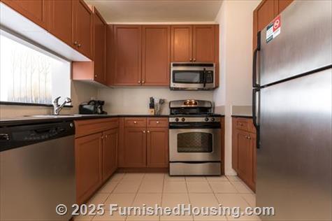 The Pearl - Hi-Rise - 400 East 66th Street, New York, NY  10065 - LG - 7568524