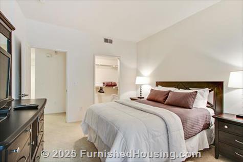 The Village - Garden-Apt - Spectrum, Irvine, CA  92618 - LG - 4749551