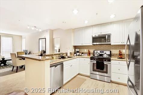 The Village - Garden-Apt - Spectrum, Irvine, CA  92618 - LG - 6130947