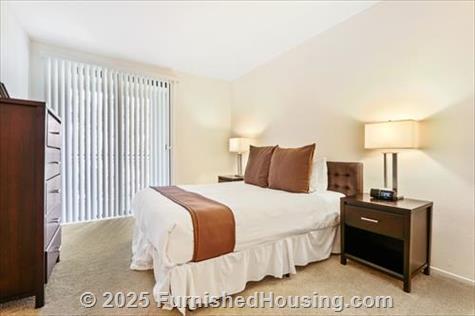 The Village - Garden-Apt - Spectrum, Irvine, CA  92618 - LG - 6130952