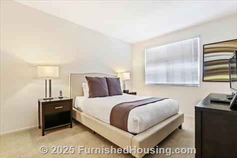 The Village - Garden-Apt - Spectrum, Irvine, CA  92618 - LG - 6130954