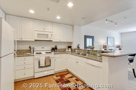The Village - Garden-Apt - Spectrum, Irvine, CA  92618 - LG - 6514226