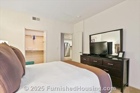 The Village - Garden-Apt - Spectrum, Irvine, CA  92618 - LG - 6644243
