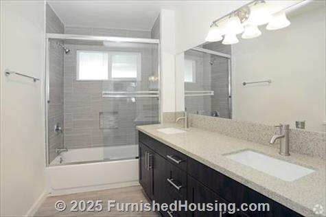 The Waterfront - Walk Up - 919 Bayside Drive, Newport Beach, CA  92660 - LG - 5164413