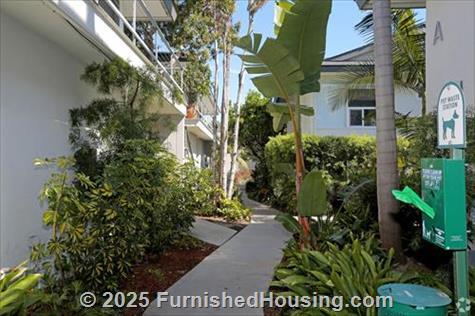 The Waterfront - Walk Up - 919 Bayside Drive, Newport Beach, CA  92660 - LG - 5164418