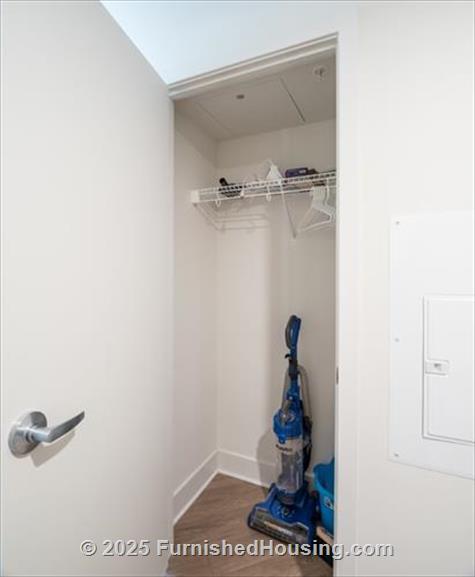 The Witmer -  - 710 12th St, Arlington, VA  22202 - LG - 7370464