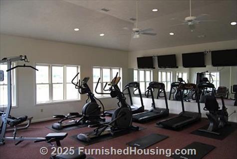 Tracy Creek Apartment Homes -  - 29181 Tracy Creek Drive, Perrysburg, OH  43551 - LG - 477799