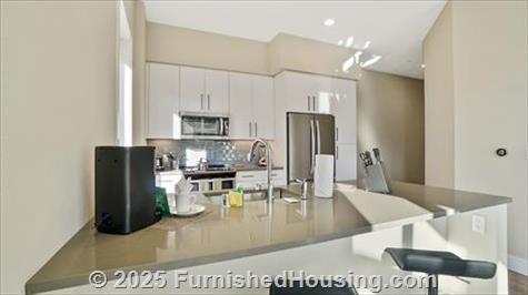 Trestle Apartments - Low-Rise - 441 El Camino, San Carlos, CA  94070 - LG - 6115715