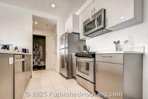 Watermark Kendall East - Hi-Rise - 250 Kendall Street, Cambridge, MA  02142 - LG - 4263813