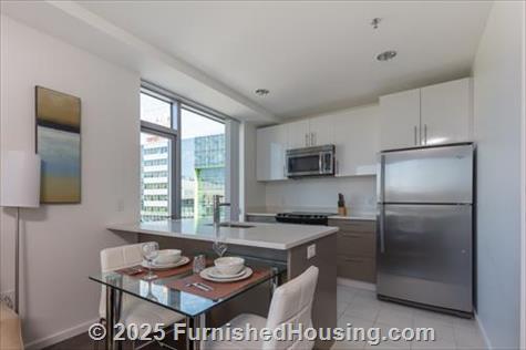 Watermark Kendall East - Hi-Rise - 250 Kendall Street, Cambridge, MA  02142 - LG - 7536248