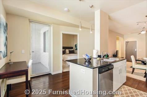 Wilshire La Brea - Mid-Rise - 5200 Wilshire Boulevard, Los Angeles, CA  90036 - LG - 6514292