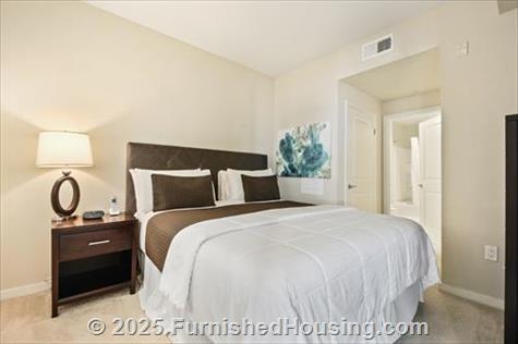 Wilshire La Brea - Mid-Rise - 5200 Wilshire Boulevard, Los Angeles, CA  90036 - LG - 6514297