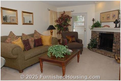 Winwood - Garden-Apt - 6031 Meadow Crest Drive, Johnston, IA  50131 - LG - 2576004