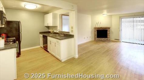 Woodlake Apartments -  - 11400 NE 132nd st., Kirkland, WA  98034 - LG - 5324854