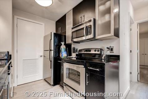 Woodward Building - Hi-Rise - 733 15th Street NW, Washington, DC  20005 - LG - 4199620
